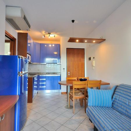 Apartment In Bibione Spiaggia Near The Beach Exterior foto